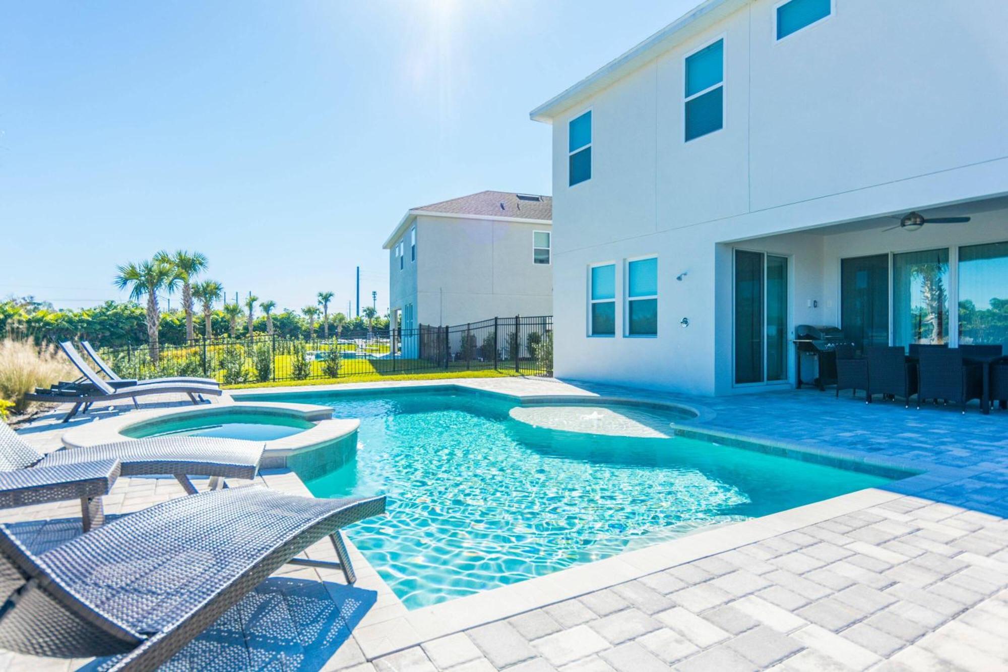 Amazing 6 Bedrooms With 6 And Private Pool At Encore Ec7483 Casa de férias *